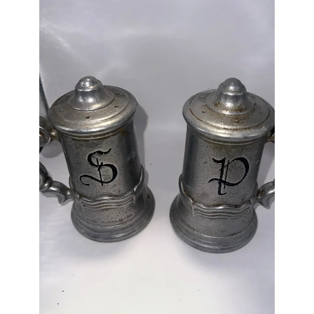Wilton Armetale vintage wilton